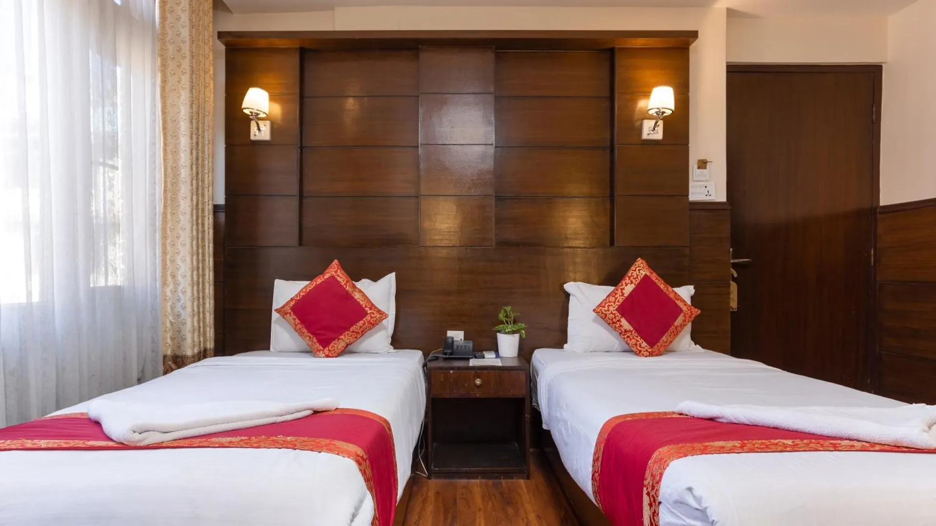 Hotel Buddha Kathmandu 3*,